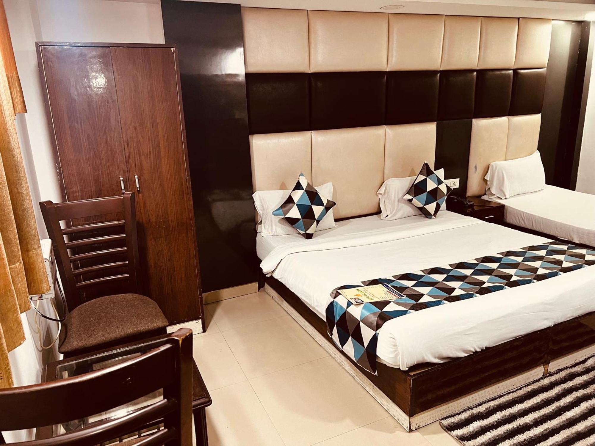 Hotel Vista Premium Tark A Family Hotel Near Igi Airport Delhi نيودلهي المظهر الخارجي الصورة