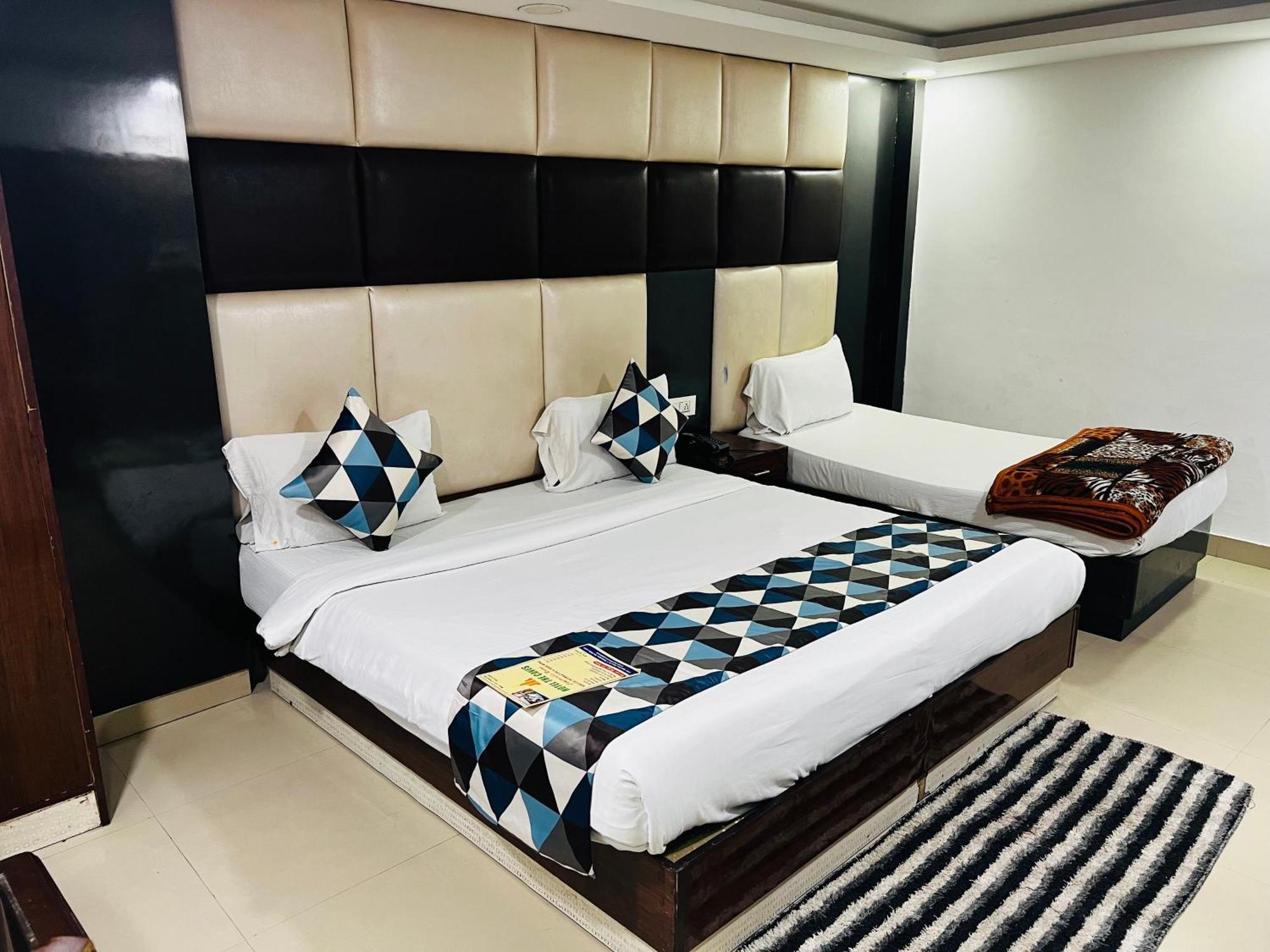Hotel Vista Premium Tark A Family Hotel Near Igi Airport Delhi نيودلهي المظهر الخارجي الصورة