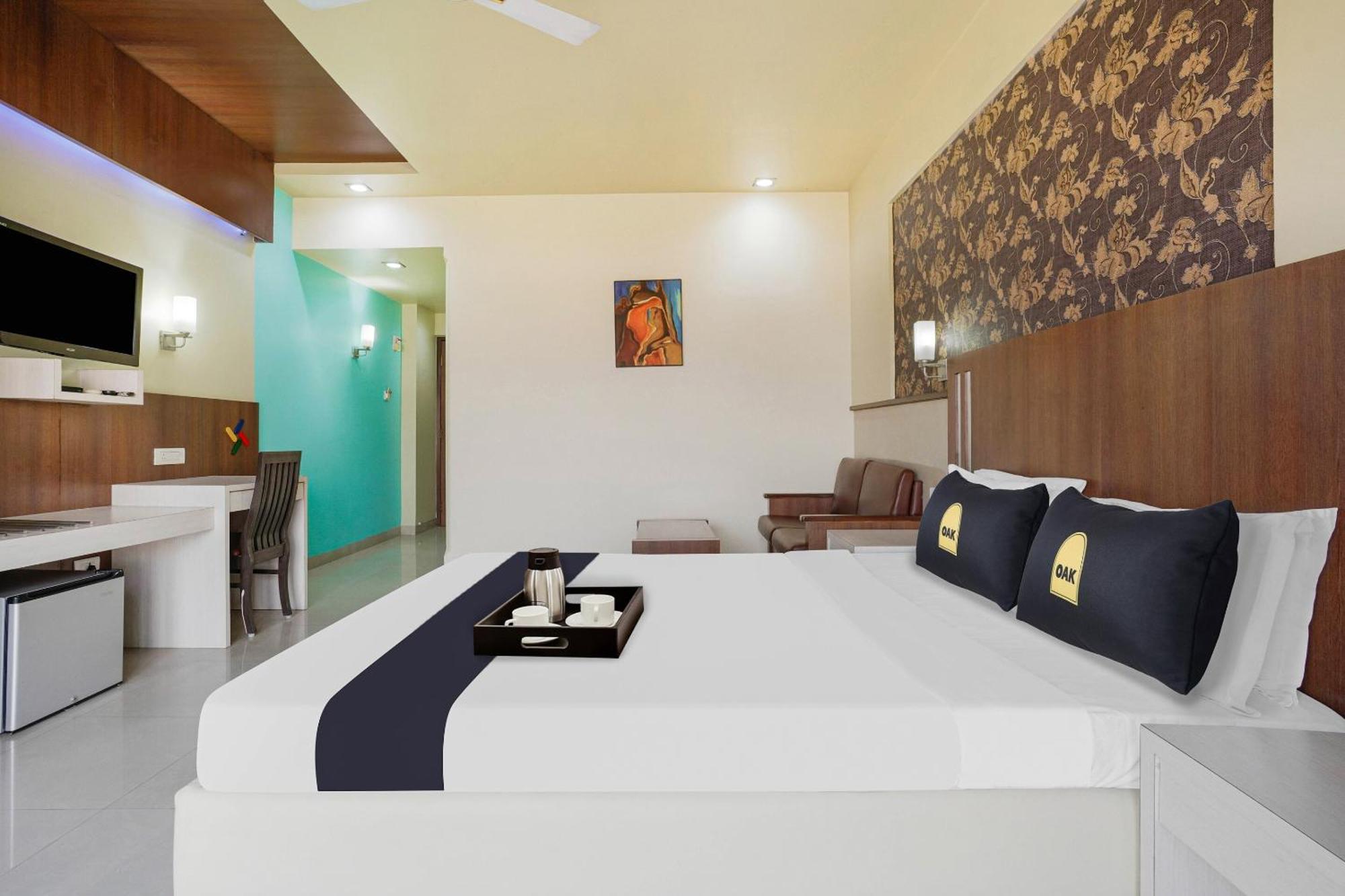 Hotel Vista Premium Tark A Family Hotel Near Igi Airport Delhi نيودلهي المظهر الخارجي الصورة